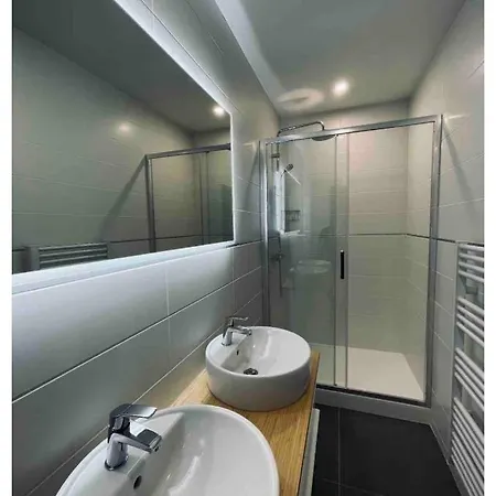 شقة Appartement Chaleureux Immeuble Type Haussmanien